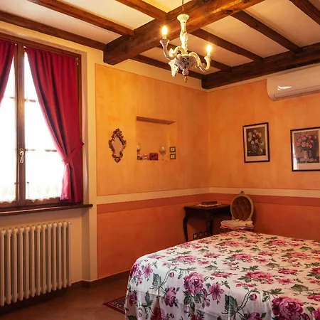 Lägenhet Il Roseto Lucignano